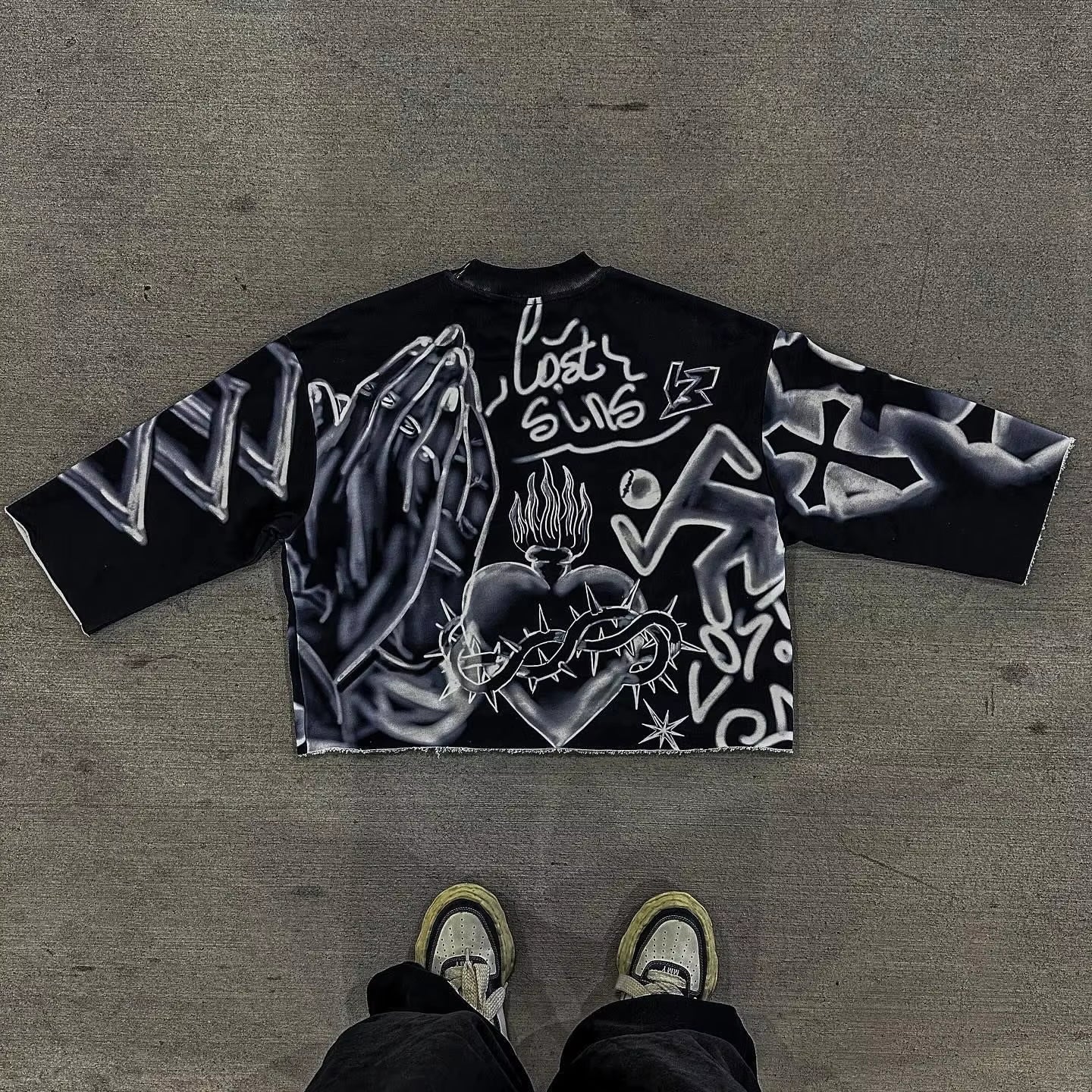 Y2K New Hip Hop Punk Graffiti Design Pattern Printed T Shirt Mens and Womens Retro Harajuku Gothic Oversized Short Sleeved Tops